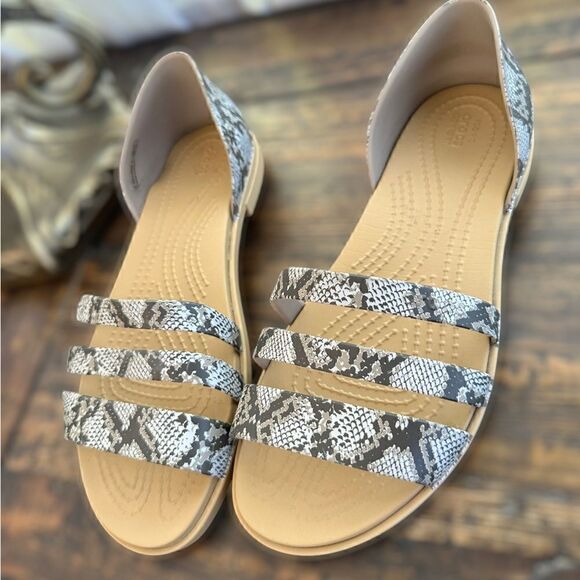 CROCS Tulum Open Toe Flat Gray Snake 3-Strap Flat Sandals Size 6 - Picture 5 of 12